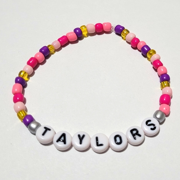 TAYLOR SWIFT BRACELETS - Handmade - Picture 3 of 5